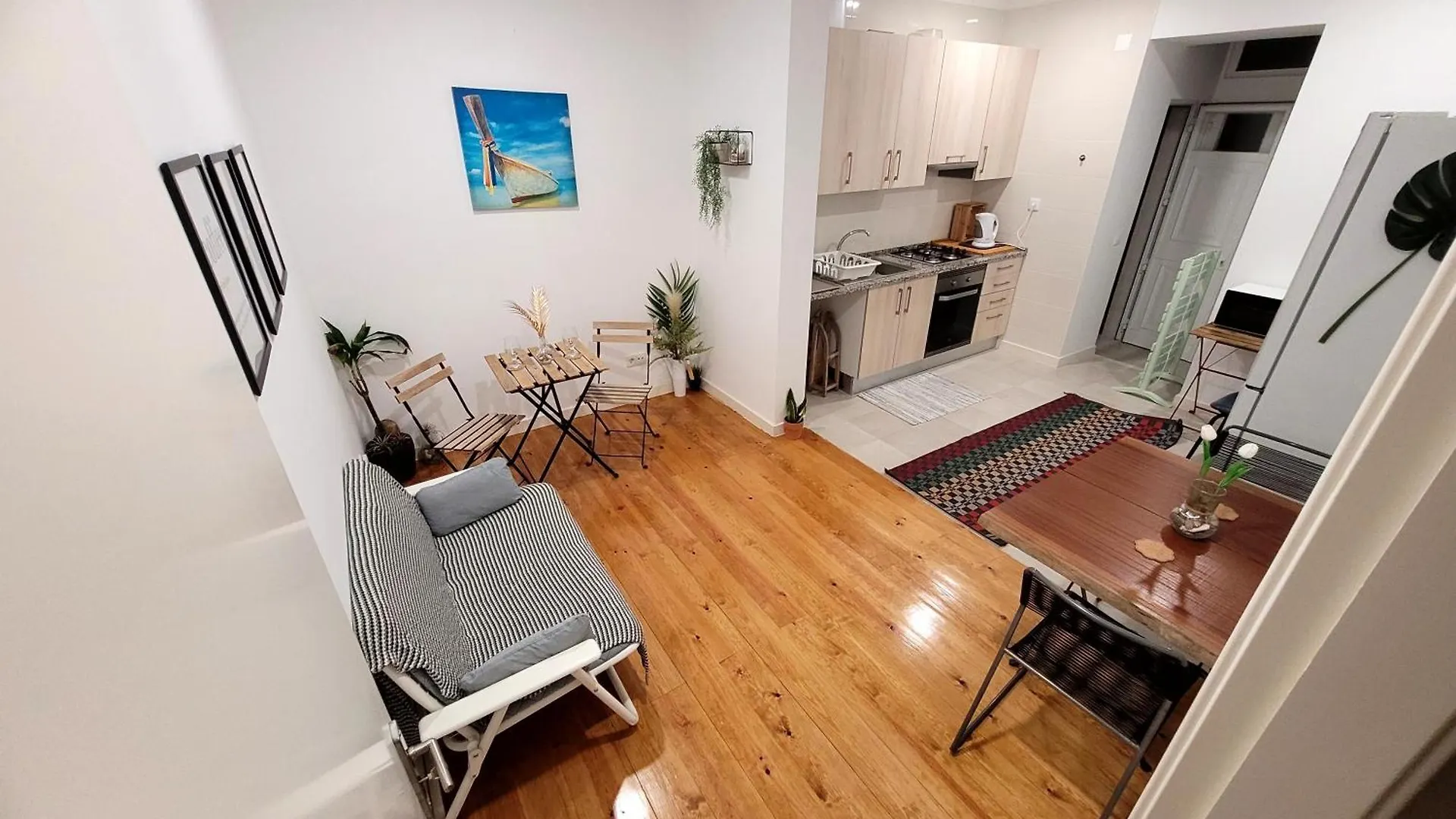 Apartamento M171 0*, Lisbon Portugal